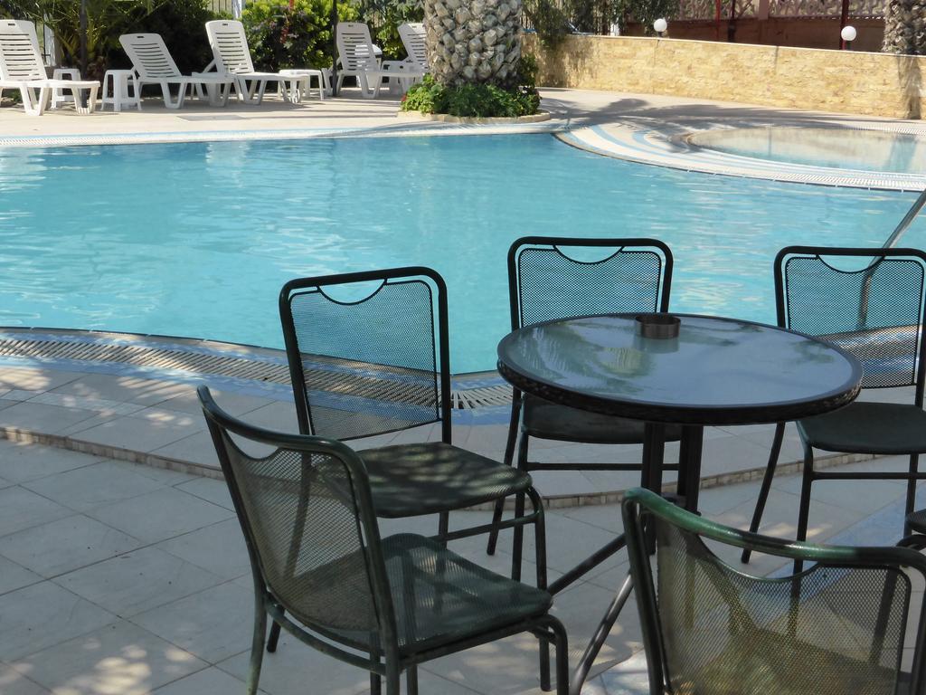 Olympic Bibis Hotel Metamorfosi  Buitenkant foto