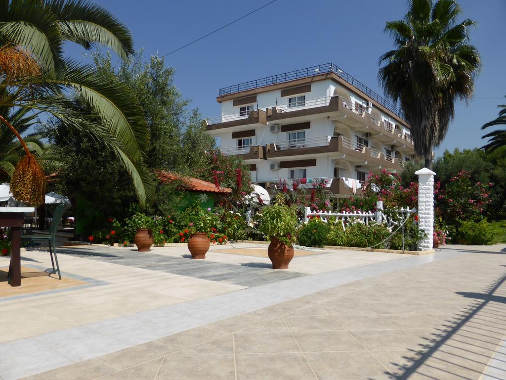 Olympic Bibis Hotel Metamorfosi  Buitenkant foto